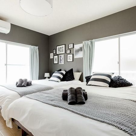 Ritz Place Nishikujo Осака Экстерьер фото