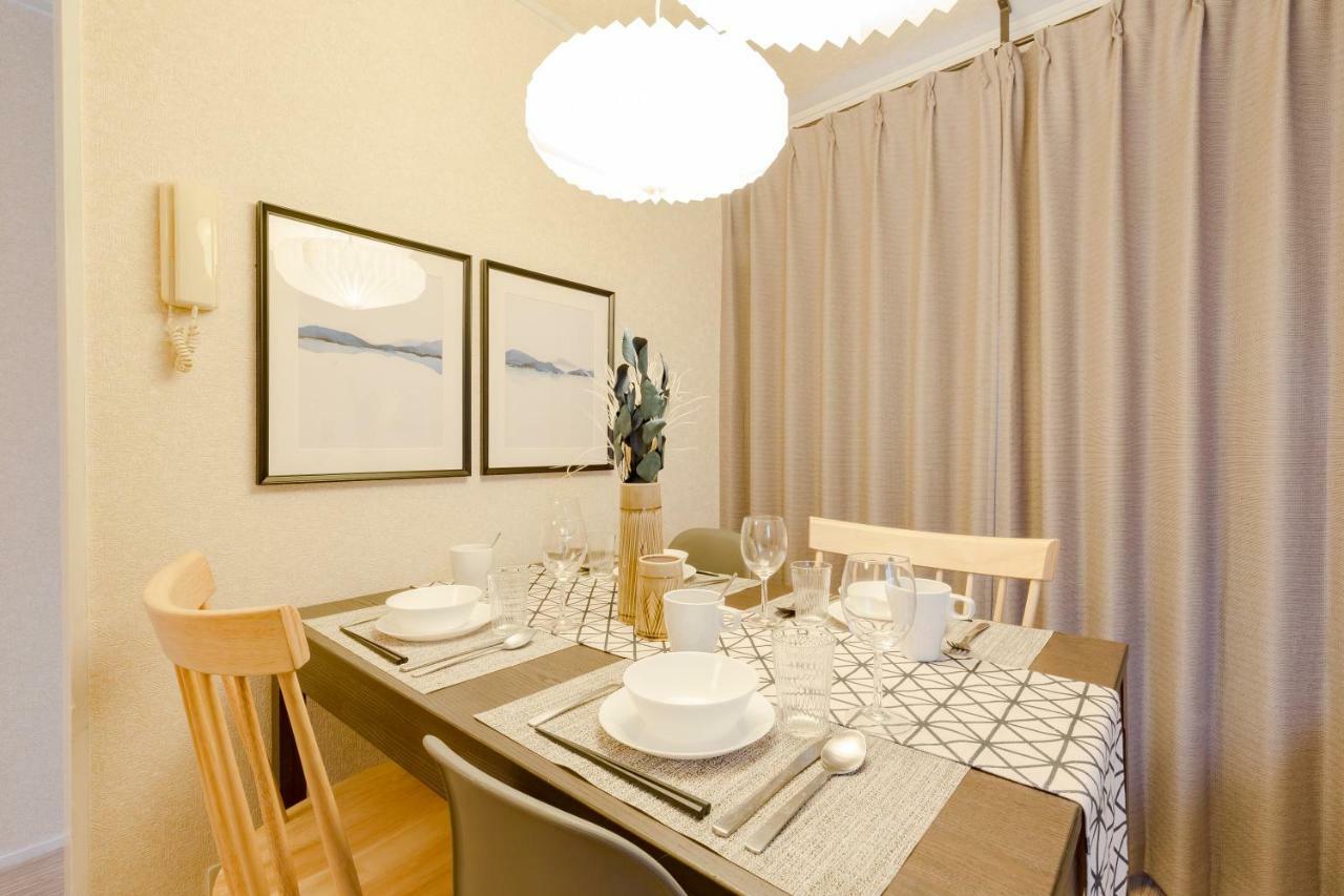 Ritz Place Nishikujo Осака Экстерьер фото